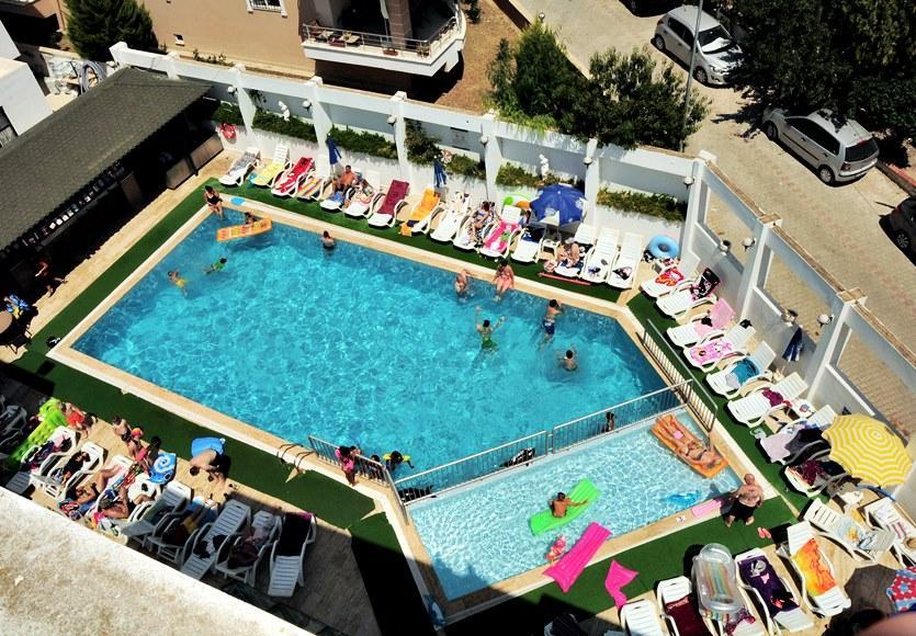 Tuntas Suites Altinkum Дидим Экстерьер фото