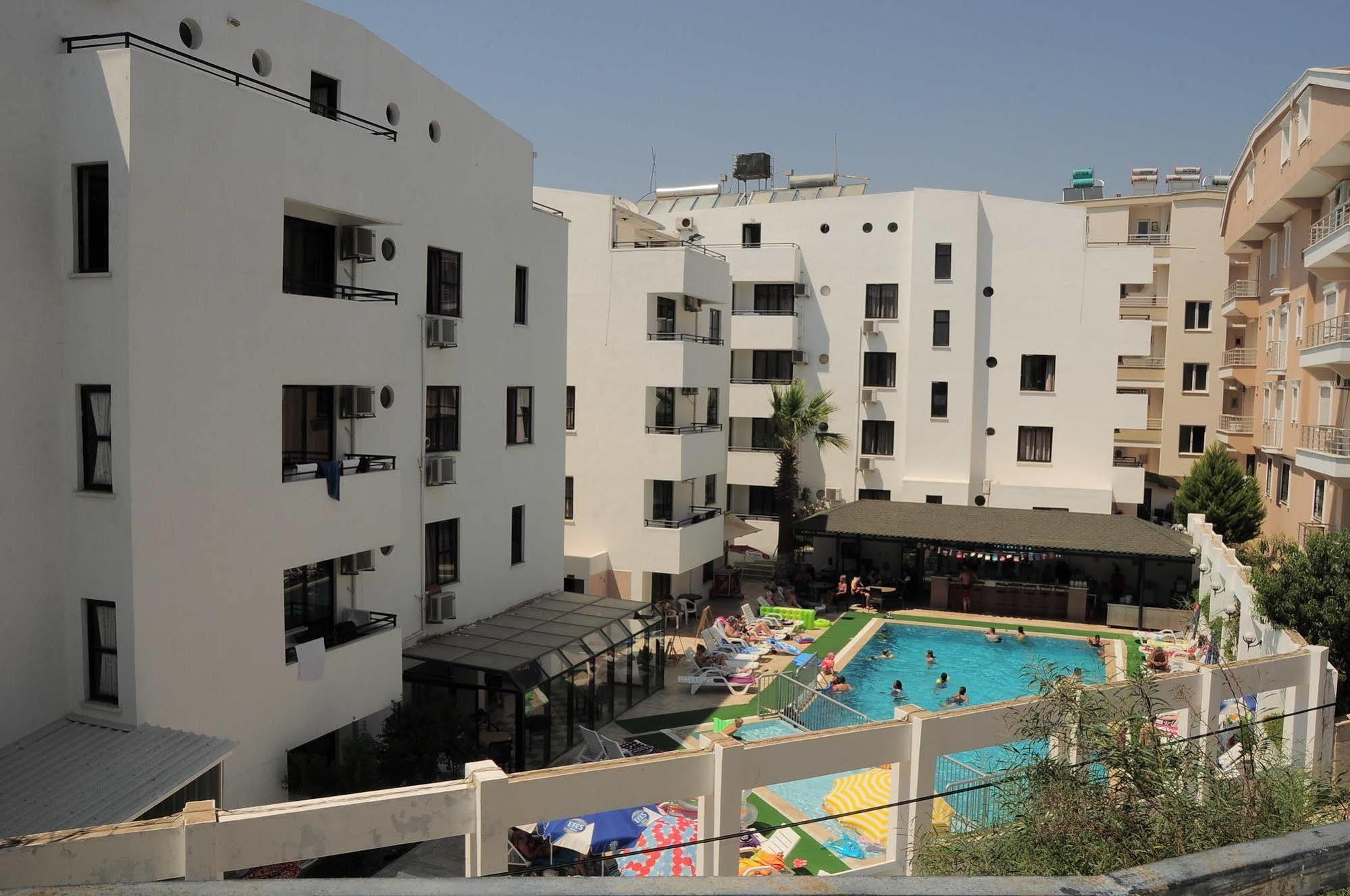 Tuntas Suites Altinkum Дидим Экстерьер фото