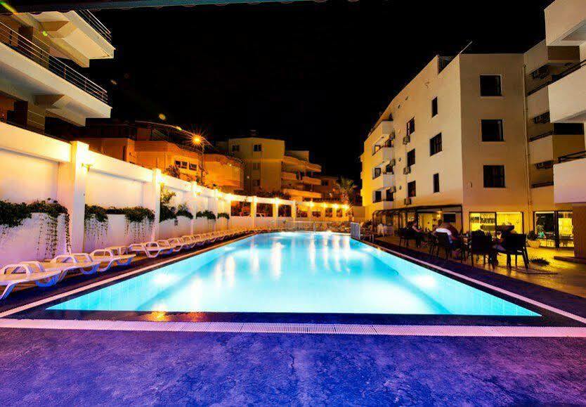 Tuntas Suites Altinkum Дидим Экстерьер фото