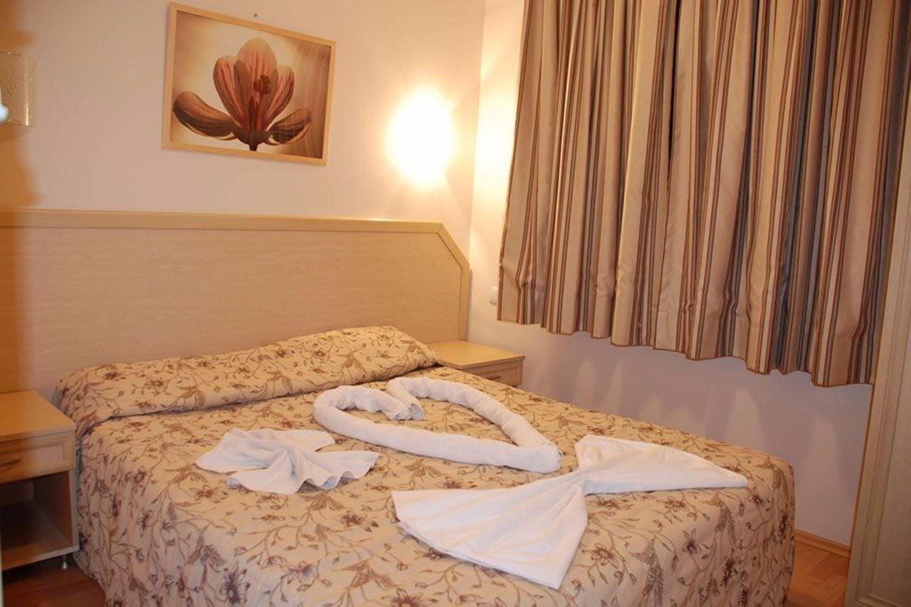 Tuntas Suites Altinkum Дидим Экстерьер фото